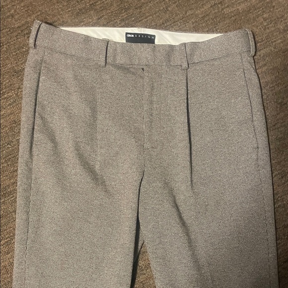 ASOS Women's Elegant Gray Trousers - Picture 2 of 10
